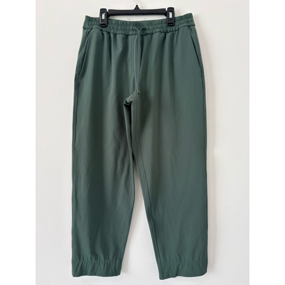 Lululemon Tapered Leg Mid Rise 7/8 Pant Luxtreme Sz S Dark Forest EUC